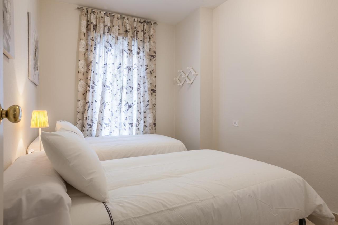 Apartamento Cerca Del Alcazar Con Garaje Privado Sevilla Exterior foto